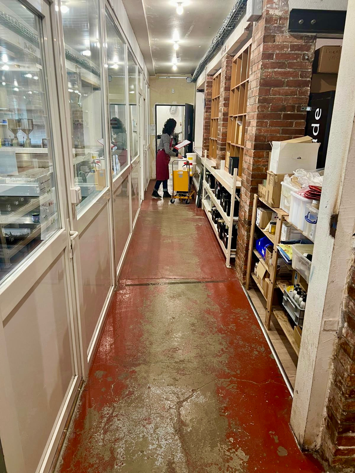 Coulisses de la production et préparation des commandes Conaturel