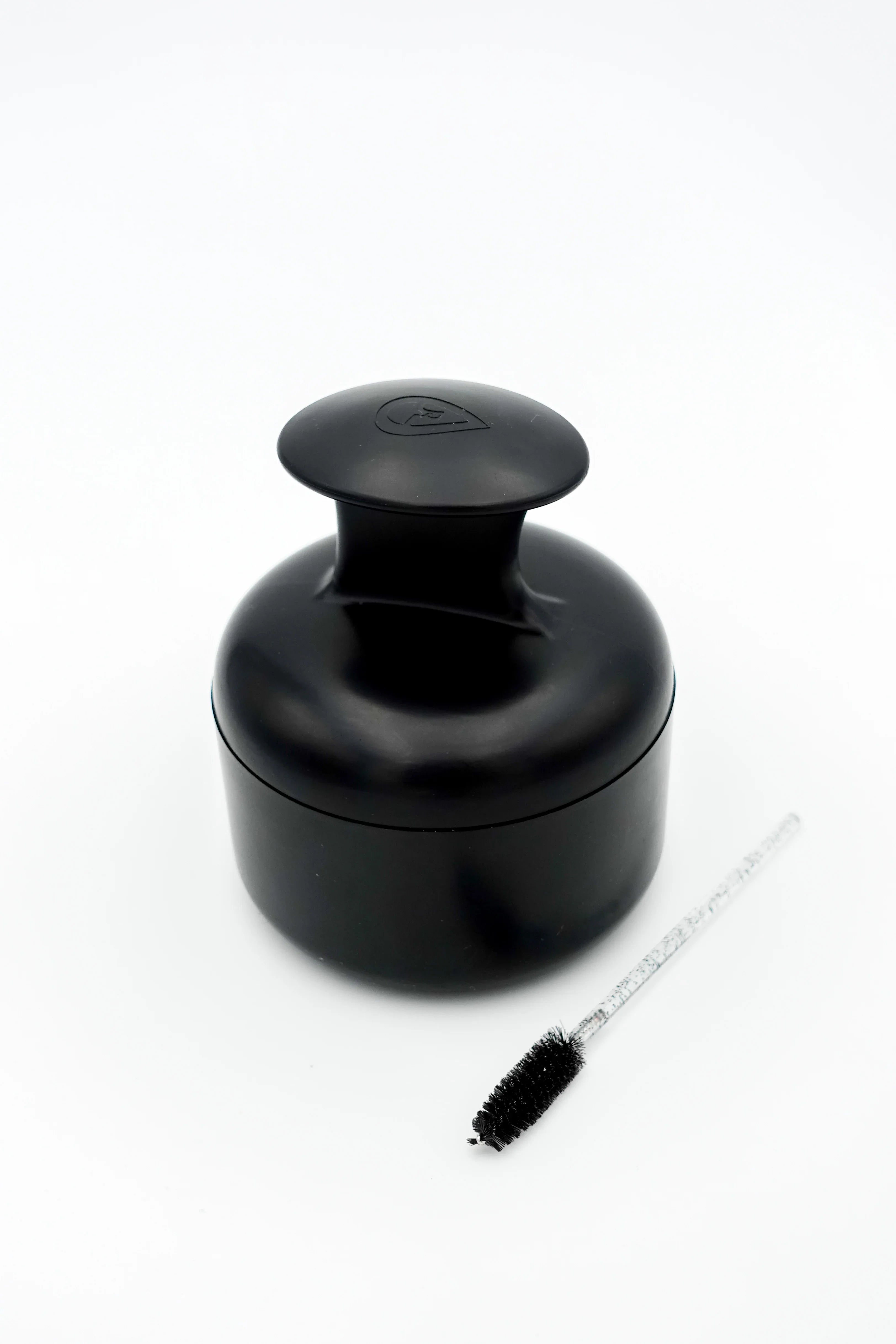 Accessoire de massage du cuir chevelu pour stimuler la circulation et la pousse des cheveux Rolly